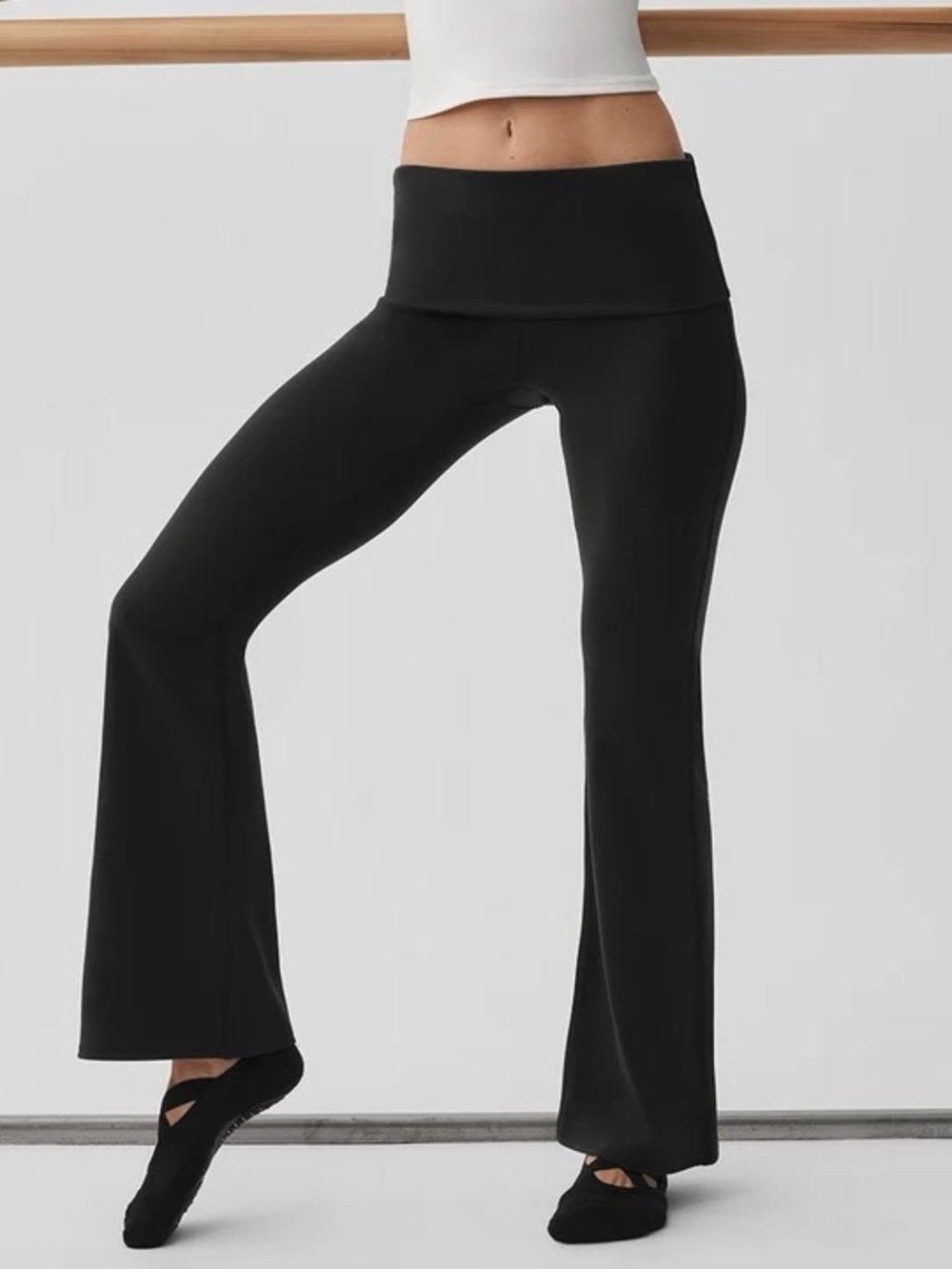 ALO Softsculpt Foldover Flare Leggings Black Size S Short Pilates Yoga